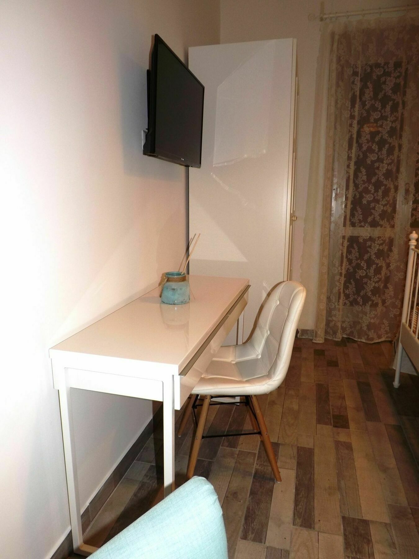 Domus Alma Bed & Breakfast เนเปิลส์ ภายนอก รูปภาพ